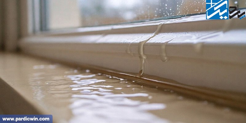 چگونه بفهمیم منبع نشت آب از پنجره دقیقا کجاست؟ | پاردیک وین